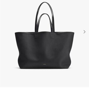 Cuyana Black Leather Tote